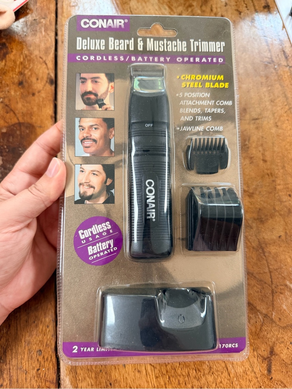 NWT. Conair Deluxe Beard & Mustache Trimmer Cordless Battery Operated